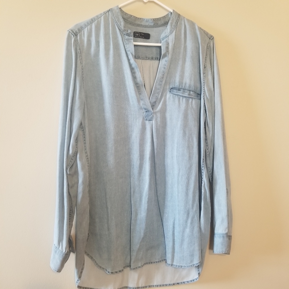 NWOT tencel blue long sleeved shirt from the gap.